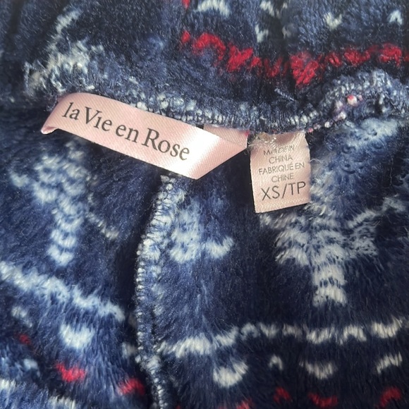 La Vie En Rose Christmas PJ Shorts | Pajamas - Picture 3 of 5